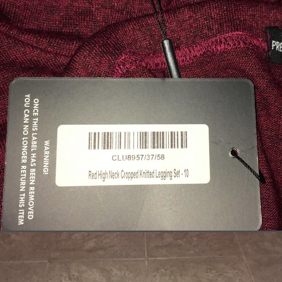 PrettyLittleThing Two Piece - Picture 4 of 5